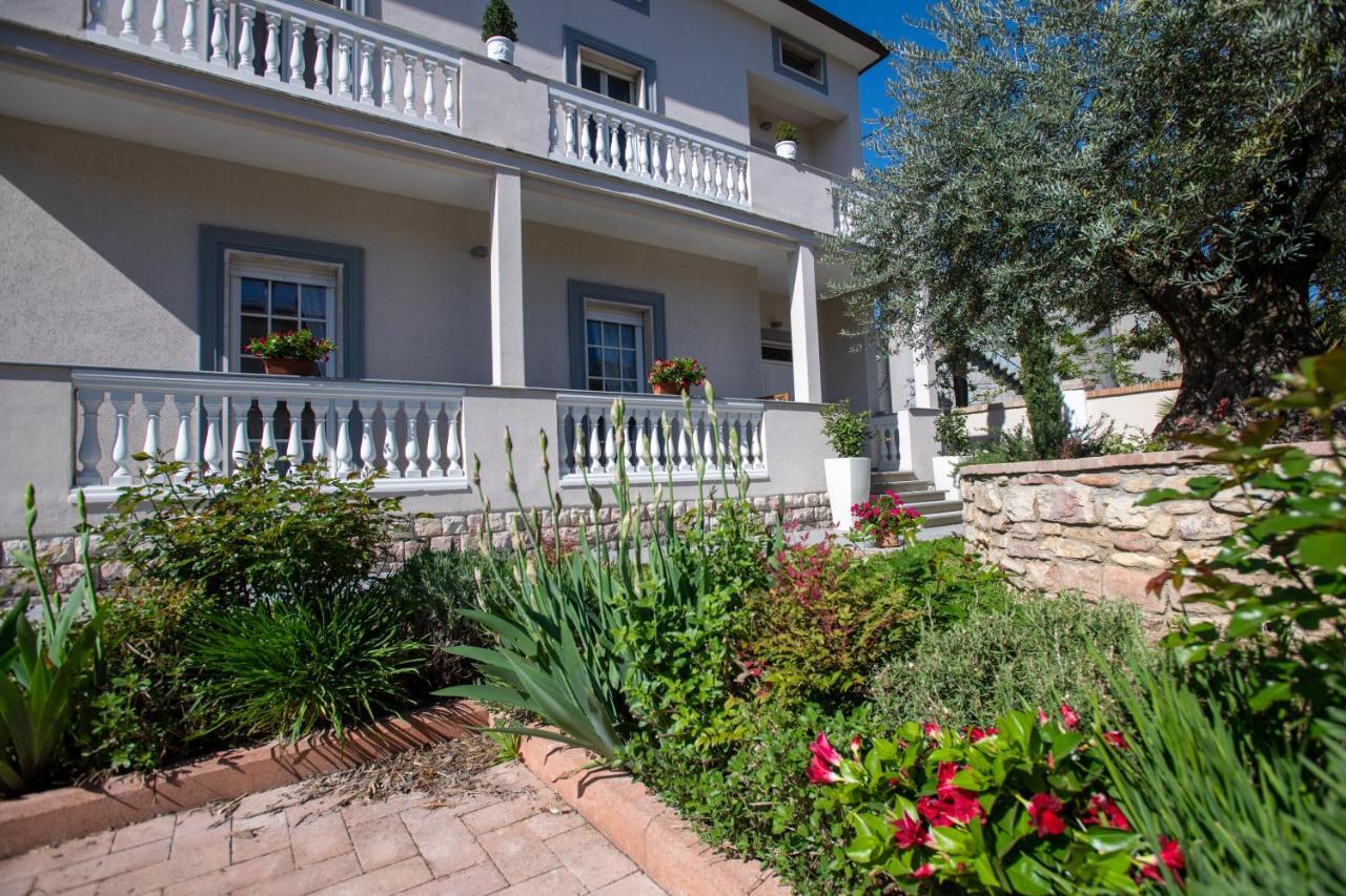 Villa Luce Assisi Rooms & Suites מראה חיצוני תמונה